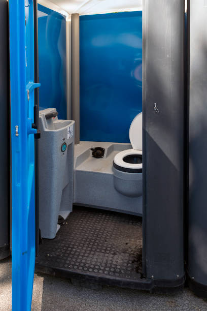 Best Luxury portable toilet rental  in Gruver, TX
